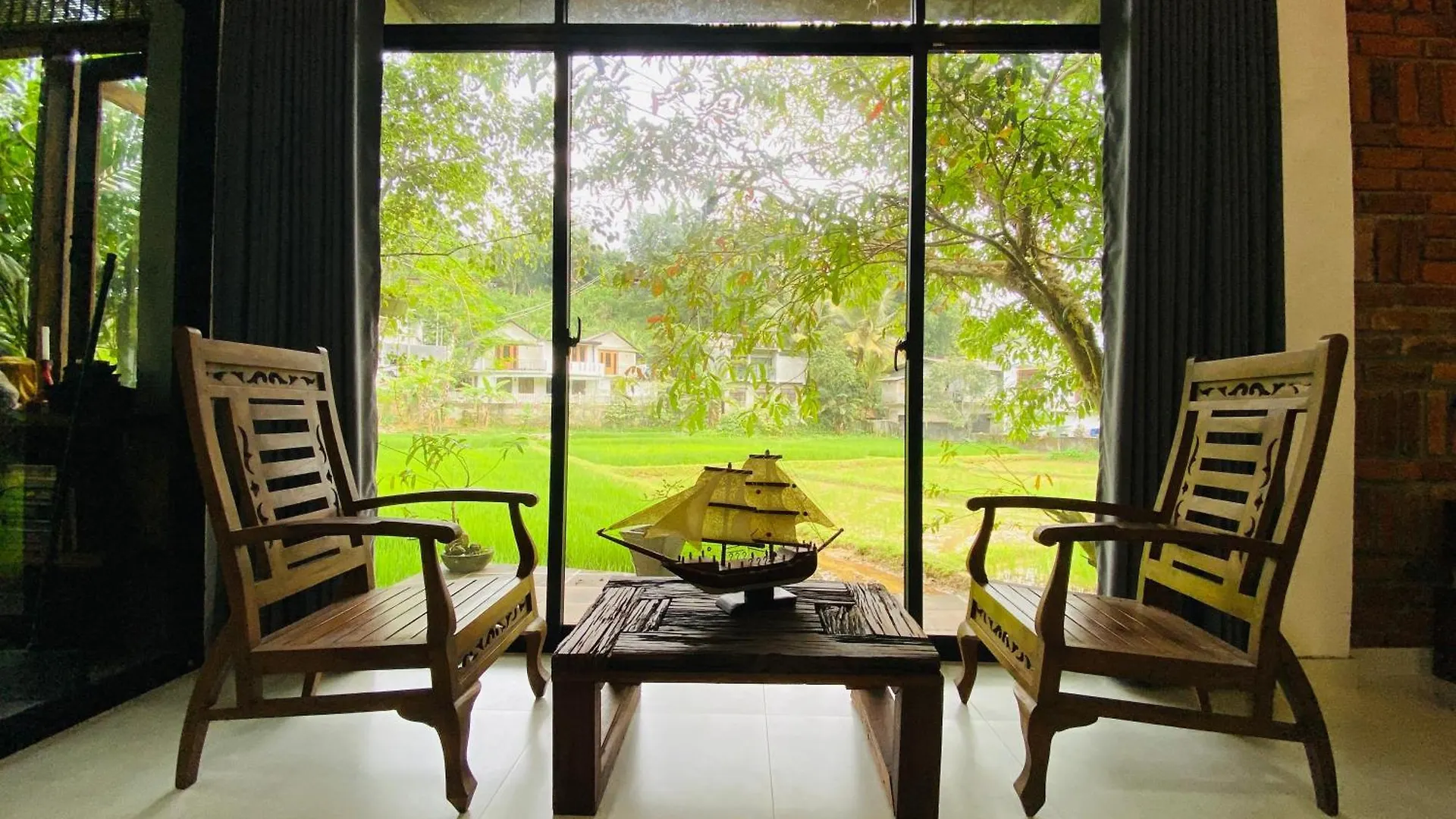 Ayubowan Eco Lodge Kandy Apartment